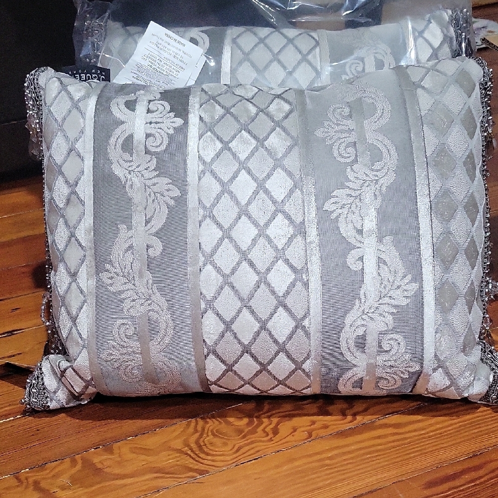 J Queen Belair Boudoir Pillowd (2) Elegant Silver & Gray Decora Pillow